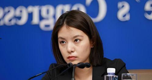 开封美女爆料新闻视频下载,揭秘背后真相  第1张